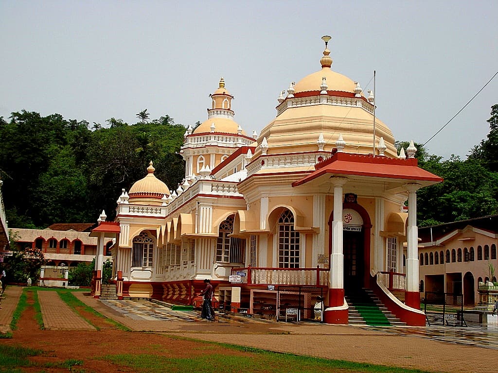 Front view of Shri Mangeshi Temple, Priol, Goa